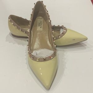 Yellow Patent Two Tone Kaitlyn Pan Studded  Flats Sz. 8.5